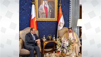 الرئيس السيسي يلتقي ملك البحرين في قصر الصخير