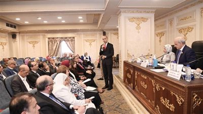 مناقشة مشروع خطة موازنة جامعة دمنهور بمجلس النواب