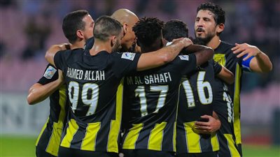 أحمد حجازي يقترب من العودة إلى الأهلي، وميدو: أتمنى الزمالك يدخل في الصفقة (فيديو)