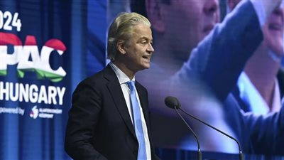 مناهض للإسلام يقود جهود تشكيل حكومة يمينية متشددة في هولندا