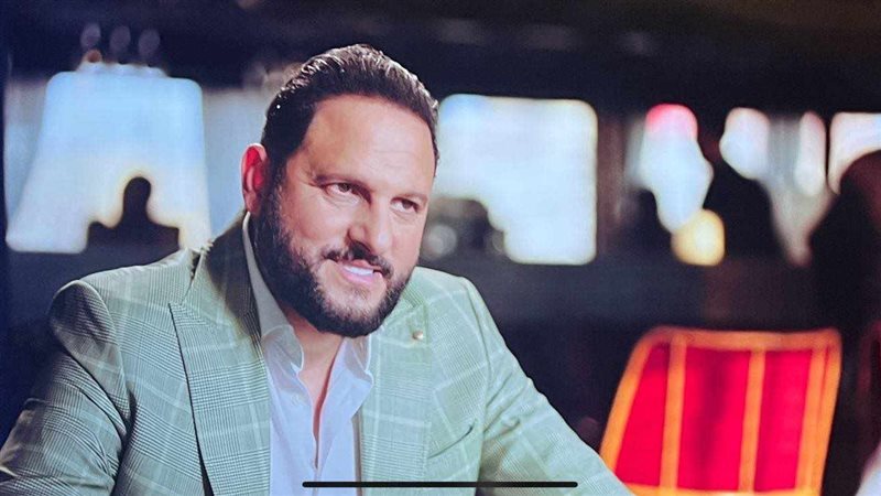 الفنان عماد زيادة،