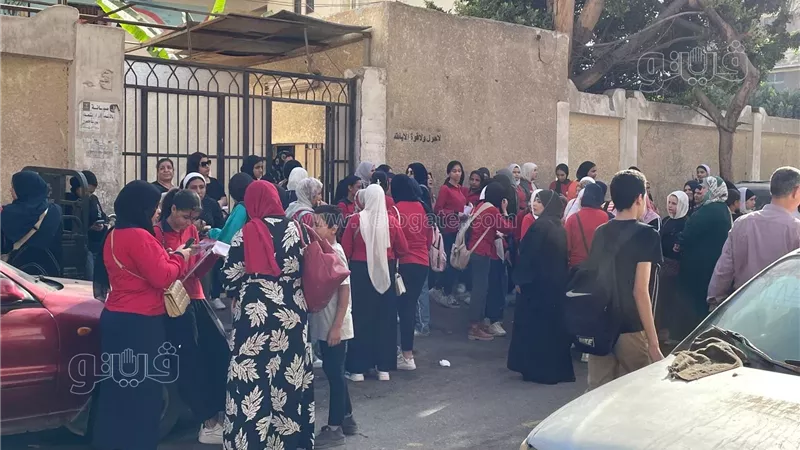 طلاب الشهادة الإعدادية،فيتو