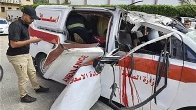 جيش الاحتلال يستهدف سيارة إسعاف في جباليا وإصابة طاقمها