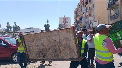 رفع 588 حالة إشغال طريق مخالف خلال حملات مكبرة بـ3 مراكز بالبحيرة