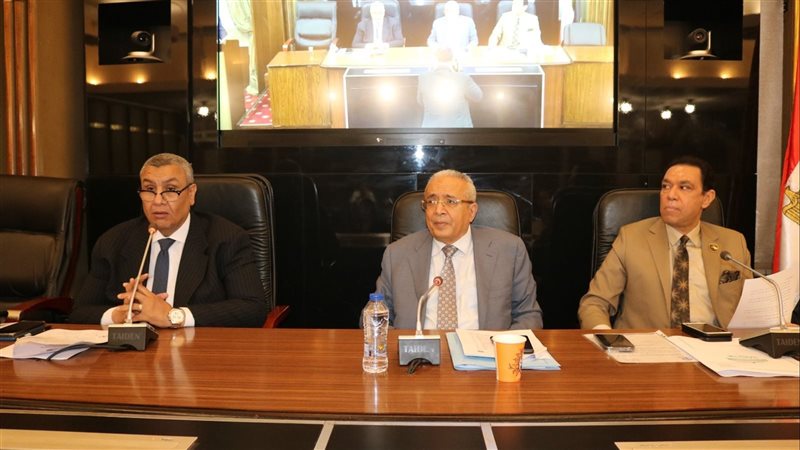 اجتماع لجنة الخطة