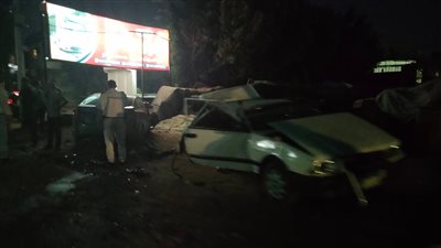 إصابة 3 أشخاص في تصادم سيارتين بالغربية