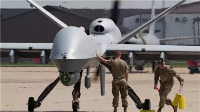 ثمنها 32 مليون دولار، سقوط طائرة مسيرة أمريكية بعد إصابتها بصاروخ في مأرب باليمن