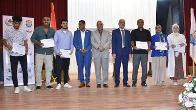 جامعة الأقصر تشارك في ختام البرنامج التدريبي لقادة المستقبل