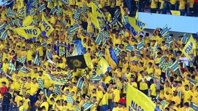 توافد الجماهير استعدادا للكلاسيكو السعودي بين النصر والهلال 