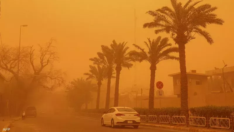 عاصفة ترابية 