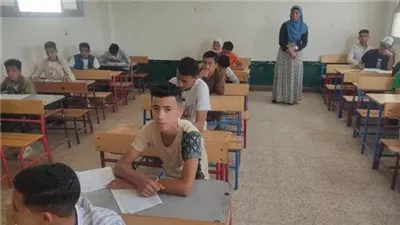  مدير تعليم الجيزة يتفقد اليوم سير امتحانات الشهادة الإعدادية بالمدارس