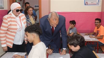 استبعاد 5 رؤساء لجان وإحالة 6 طلاب للتحقيق في امتحانات الإعدادية بالقليوبية