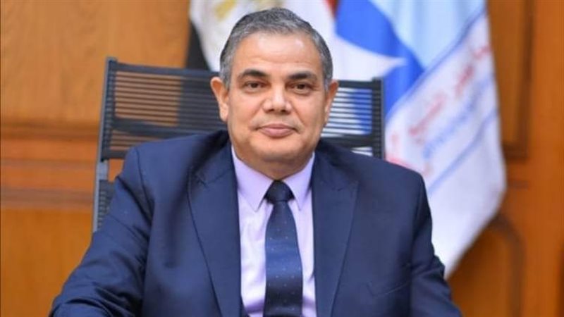 الدكتور عبد الرازق