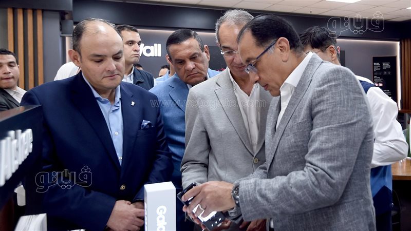 رئيس الوزراء يتفقد