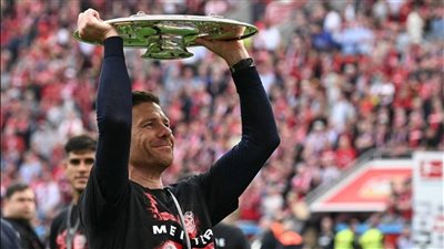 رسميا.. ليفركوزن يعلن رحيل تشابي الونسو عن تدريب النادي