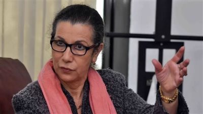زعيمة حزب العمال الجزائري لويزة حنون تعلن ترشحها للانتخابات الرئاسية