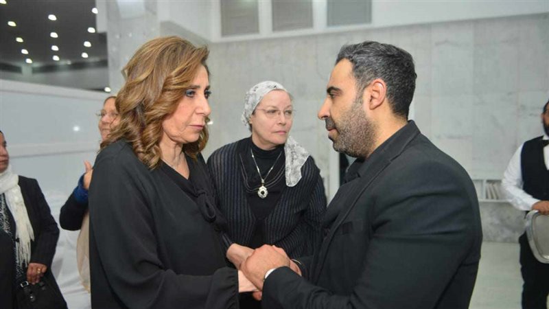 عزاء زوجة أحمد عدوية،