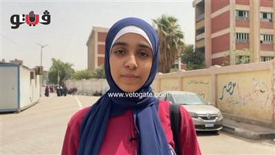 طلاب ثانية ثانوي بالقاهرة عن امتحان الفيزياء: صعبة والتابلت كل شوية يخرج بره المنظومة (فيديو) 