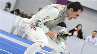 محمد حمزة لاعب السلاح يحصد برونزية بطولة الجائزة الكبرى بالصين