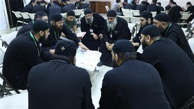 215 متدربا من 12 إيبارشية يشاركون في برنامج ألف معلم كنسي