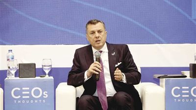 أحمد عيسي يبحث خطوات زيادة حركة السياحة الوافدة لمصر من تونس 