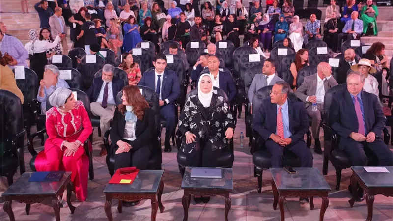 نيفين القباج وزيرة