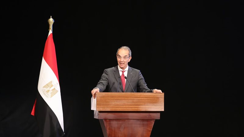 د. عمرو طلعت، فيتو