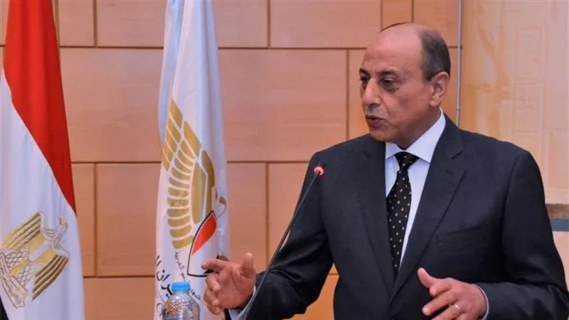 الفريق محمد عباس