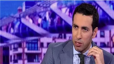 هل يستطيع أبو تريكة العودة لمصر بعد قرار النقض؟ عدلي حسين يجيب