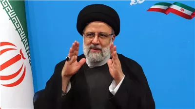 التلفزيون الإيراني يعلن الاتصال بأحد ركاب مروحية الرئيس