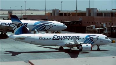 وزير الطيران المدني يحسم الجدل بشأن بيع المطارات(فيديو)