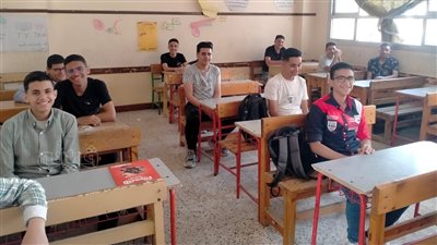 110 آلاف طالب وطالبة يؤدون امتحاني العلوم والكومبيوتر في 593 لجنة بالدقهلية اليوم