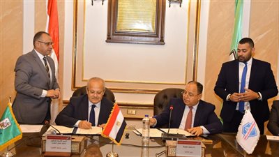 وزير المالية يوقع بروتوكول تعاون مع رئيس جامعة القاهرة 
