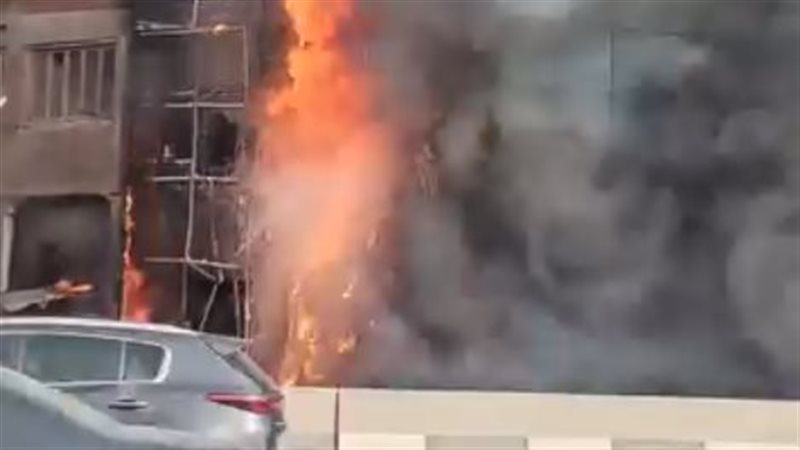 حريق بمنفذ لحمة،