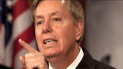 السيناتور الأمريكي ليندسي جراهام يهدد بفرض عقوبات على الجنائية الدولية 