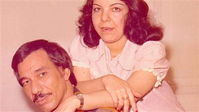 أمل دنقل.. عاش حياته القصيرة شاردًا ثائرًا.. رفض معاهدة السلام.. قرار رئاسي يمنعه من الكتابة.. ورحل في مثل هذا اليوم قبل 41 عامًا 