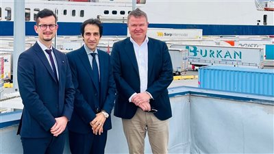 بسام راضى يتفقد ميناء تريستا الإيطالي لنقل البضائع مع مصر عبر دمياط