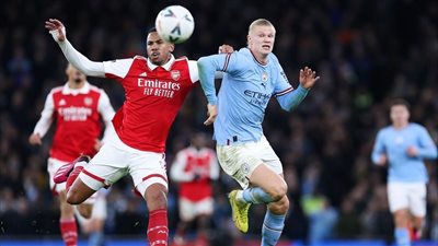 مواجهات قوية في الجولة الأولى من الدوري الإنجليزي