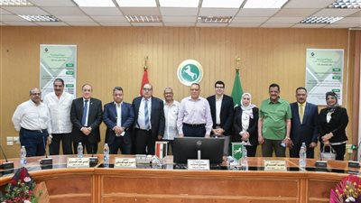 بمليون جنيه، تسليم 4 آلاف حوالة بريدية للأكثر احتياجًا بالشرقية 