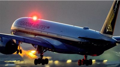 بعد مصرع شخص وإصابة العديد، فلايت رادار يكشف خط سير طائرة سنغافورة 