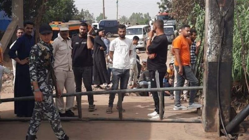 غرق معدية، فيتو