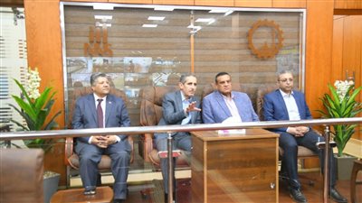 وزير التنمية المحلية ومحافظ الغربية يتفقدان وحدة المتغيرات المكانية
