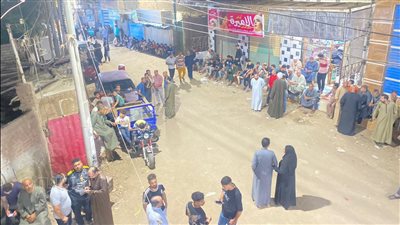 أهالي سنتريس بالمنوفية ينتظرون جثامين الفتيات ضحايا معدية أبو غالب (فيديو وصور)