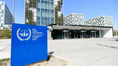 مدعي الجنائية الدولية يطالب بالبت في أوامر الاعتقال بحق نتنياهو وجالانت والسنوار بشكل عاجل