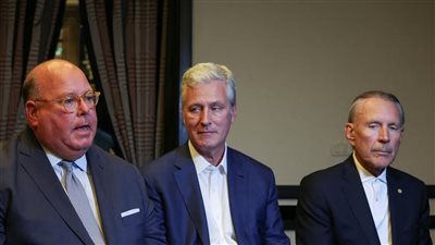 مستشار ترامب يدعو إلى فرض عقوبات على مسؤولي الجنائية الدولية