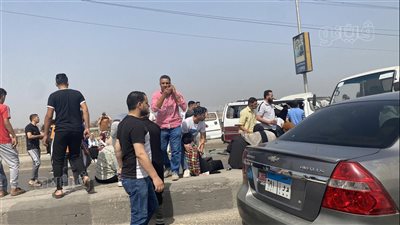 حادث تصادم بين سيارتي ميكروباص على كوبري الجامعة في المنصورة (صور) 