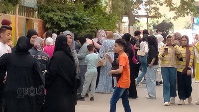 سعادة طلاب الإعدادية بسهولة امتحان العلوم بكفر الشيخ (بث مباشر)