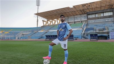 بيراميدز يعلن تمديد عقد إبراهيم عادل (صور)