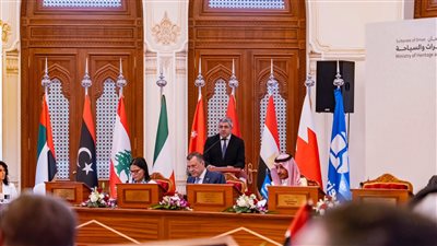 وزير الآثار: إعداد استراتيجية شاملة لتنمية وتطوير السياحة الاستشفائية