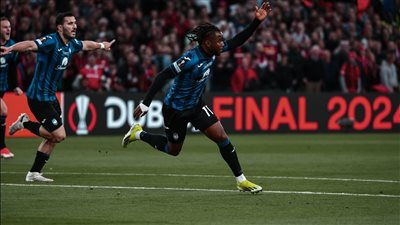 النيجيري أديمولا لوكمان أفضل لاعب في أفريقيا 2024